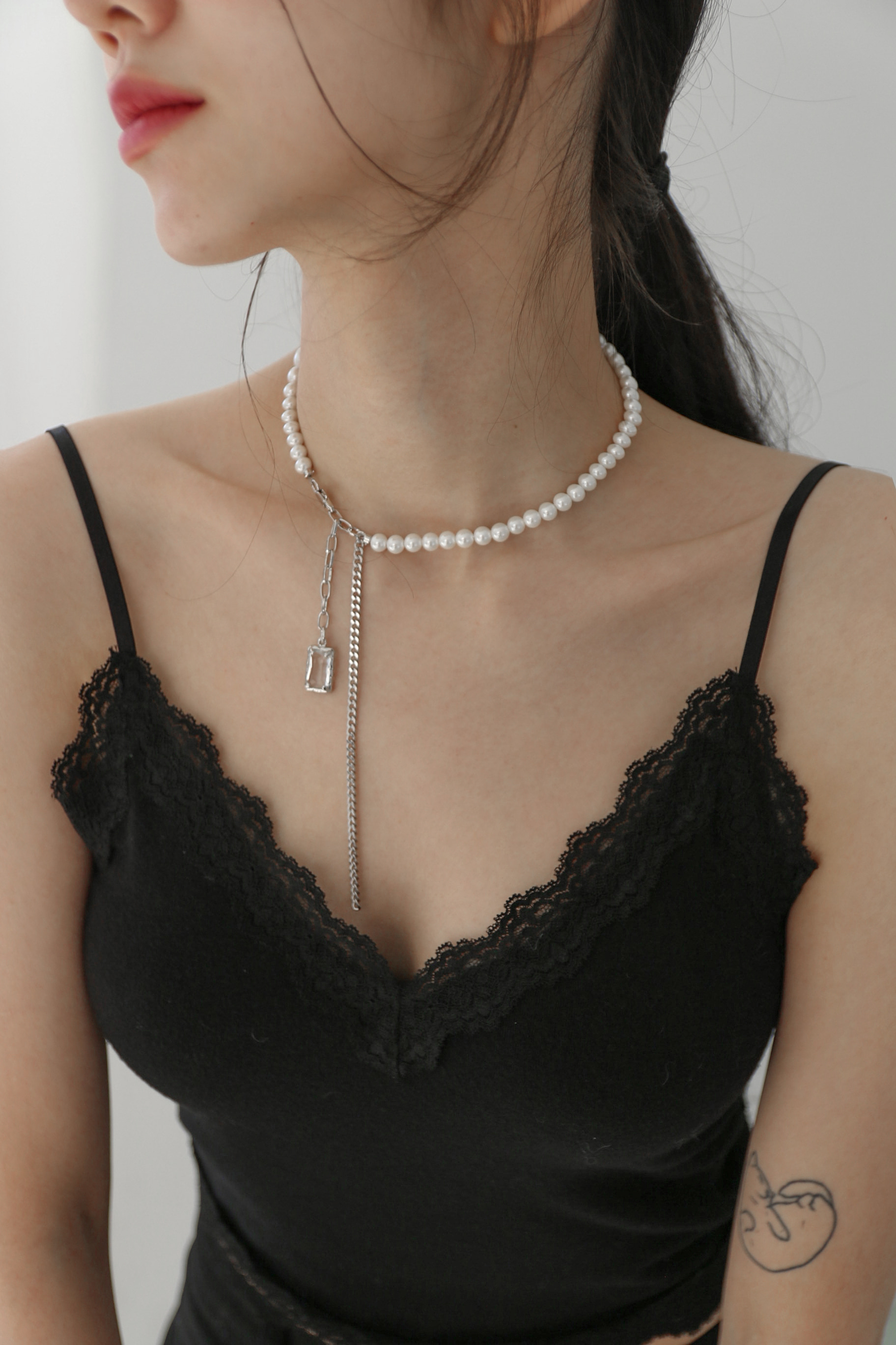 pearl jewel necklace