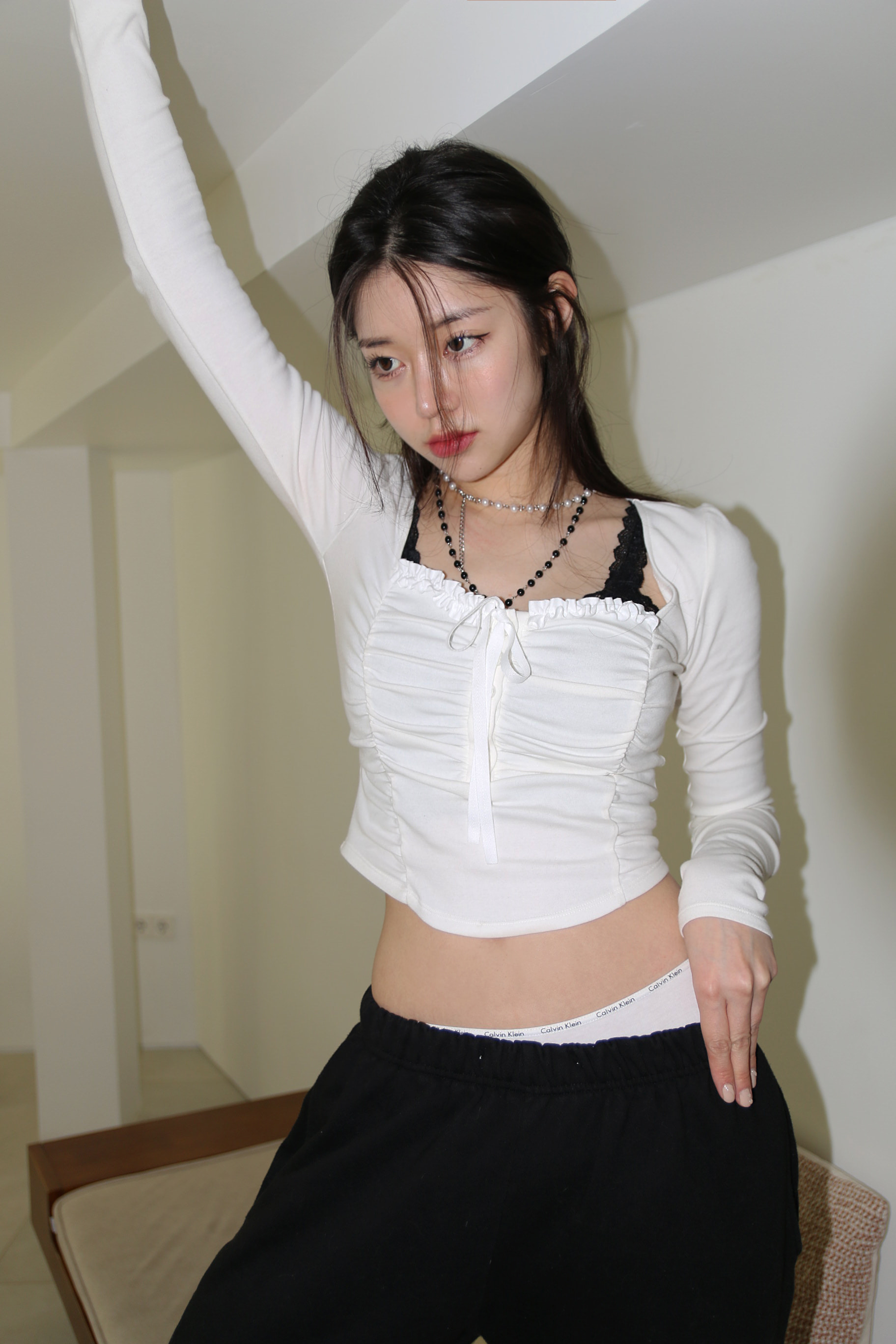 [22 SPRING DRYROSE MADE] SHIRRING LACE BUTTON TOP (IVO)