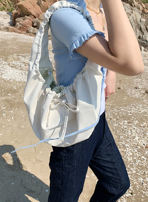 [30% OFF] half moon ribbon bag (2colors!)